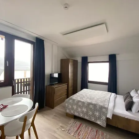 Aparthotel Montana *