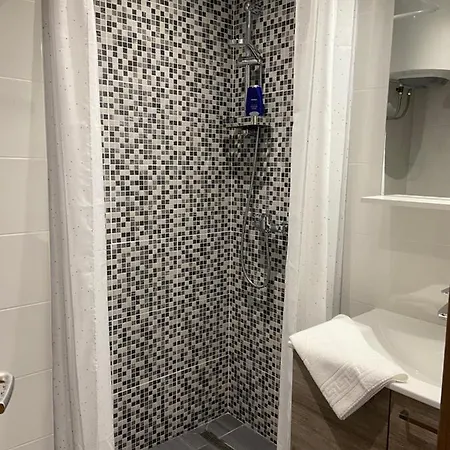 Aparthotel Montana